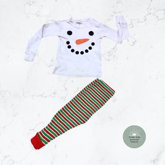 Gymboree | size 2T EUC
Super cute frosty the snowman ☃️ pj set - Picture 1 of 1